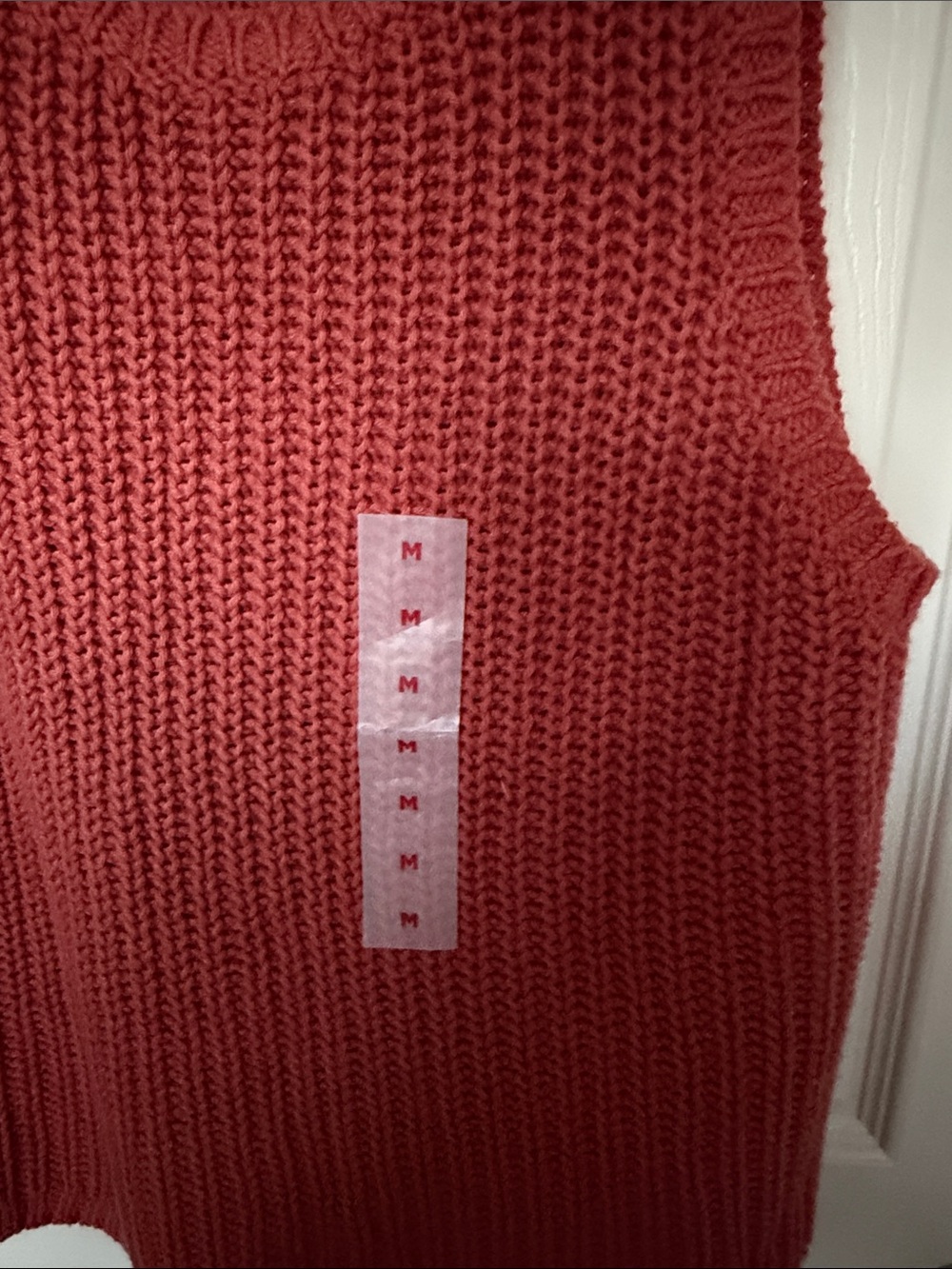 Old Navy Red Knit Sleeveless Sweater Tank - Picture 3 of 4